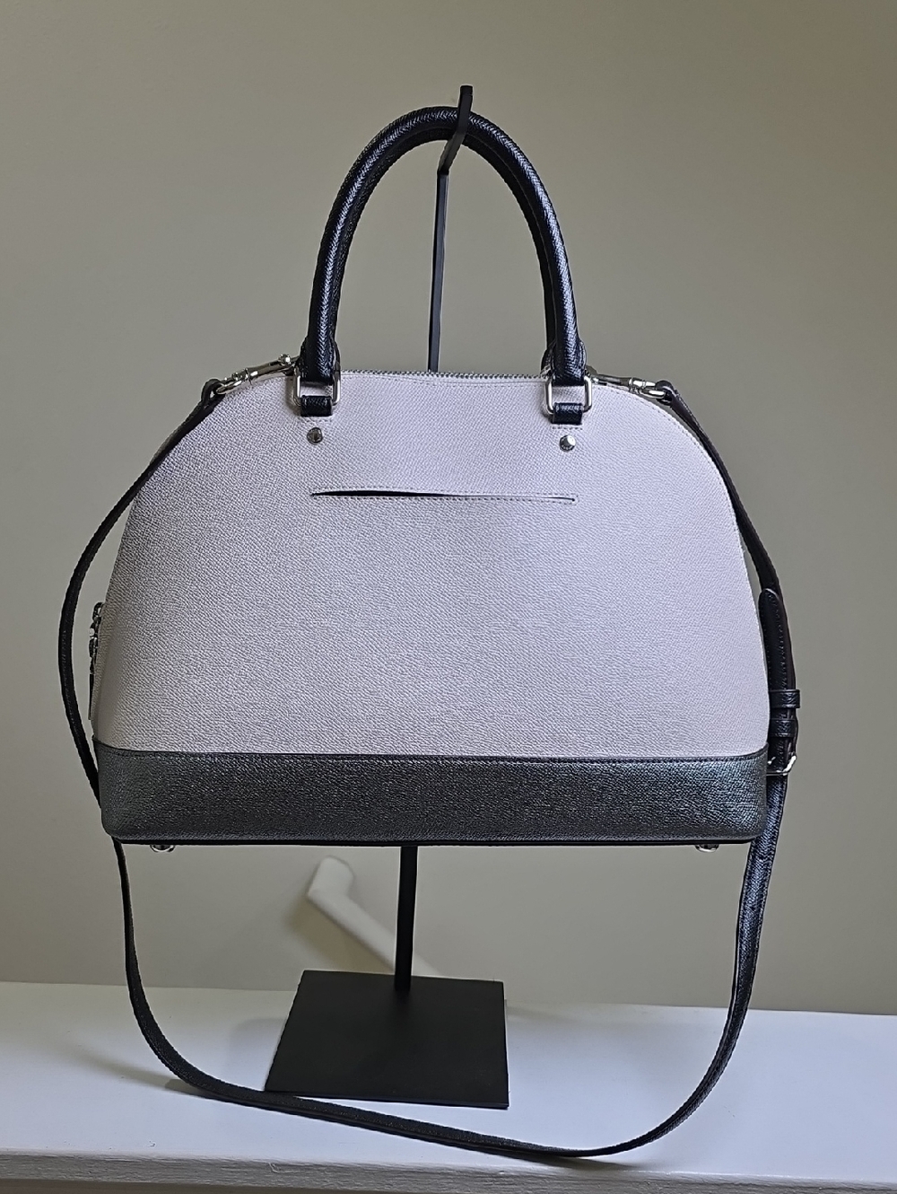 Coach F31074 Large Sierra Colorblock Satchel Chalk/Metallic Silver/SV EUC - Picture 8 of 16